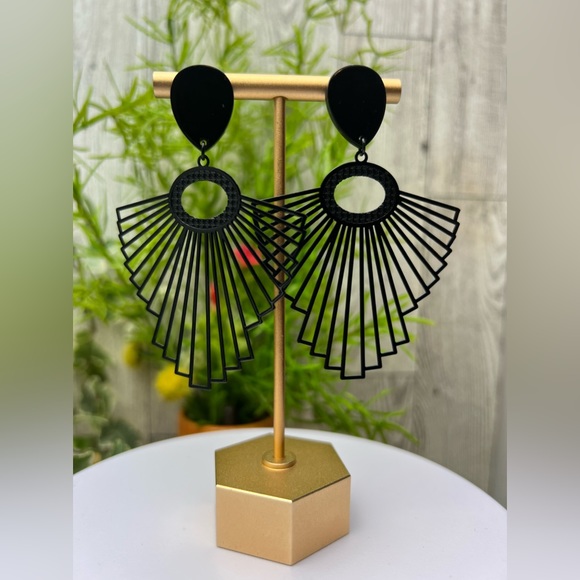 All Black Classic Art Deco Statement Earrings - Trendy Stylish Earrings - Picture 13 of 13